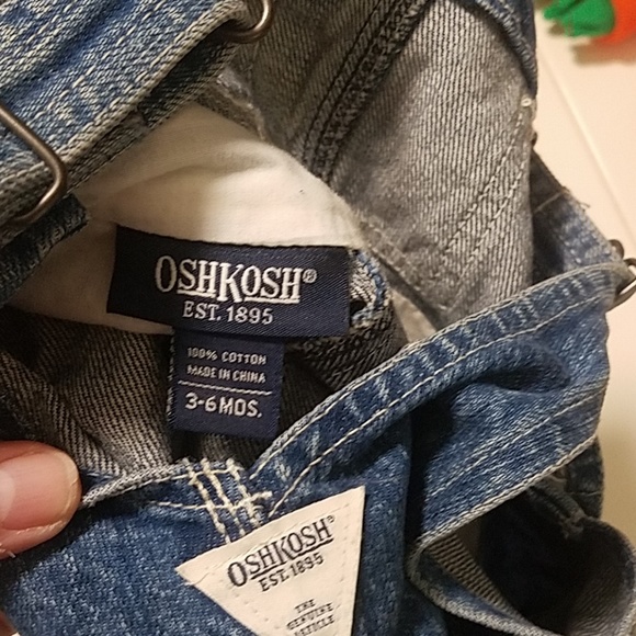 Osh Kosh infant overalls - Picture 4 of 4